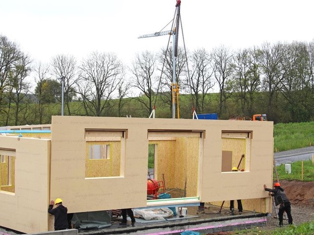 ¿Cuánto tarda la construcción e instalación de una casa prefabricada? 